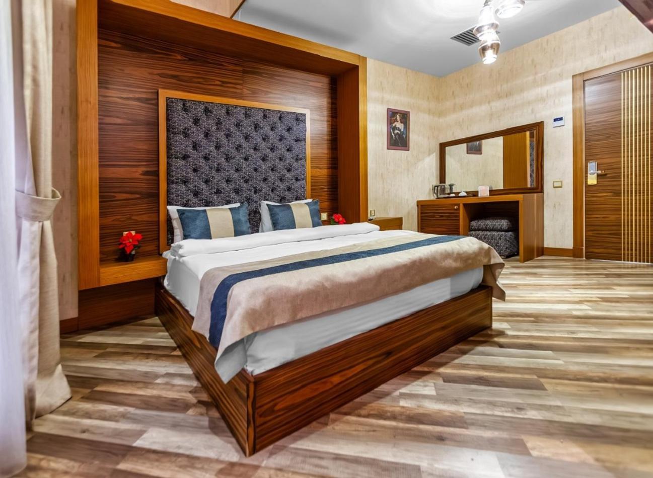 Manor Luxury Hotel Baku Exterior photo